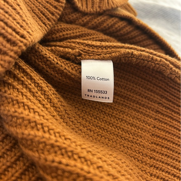 Tradlands Shelter Cardigan Sweater - Picture 4 of 5